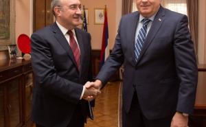 FOTO: AA / Dodik primio ambasadora Turske Halduna Koča